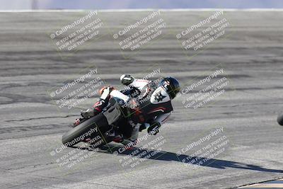 media/Dec-07-2025-CVMA (Sun) [[3e7d2de5dc]]/Race 5-Formula UL-CVMA Hooligans-American Thunder/